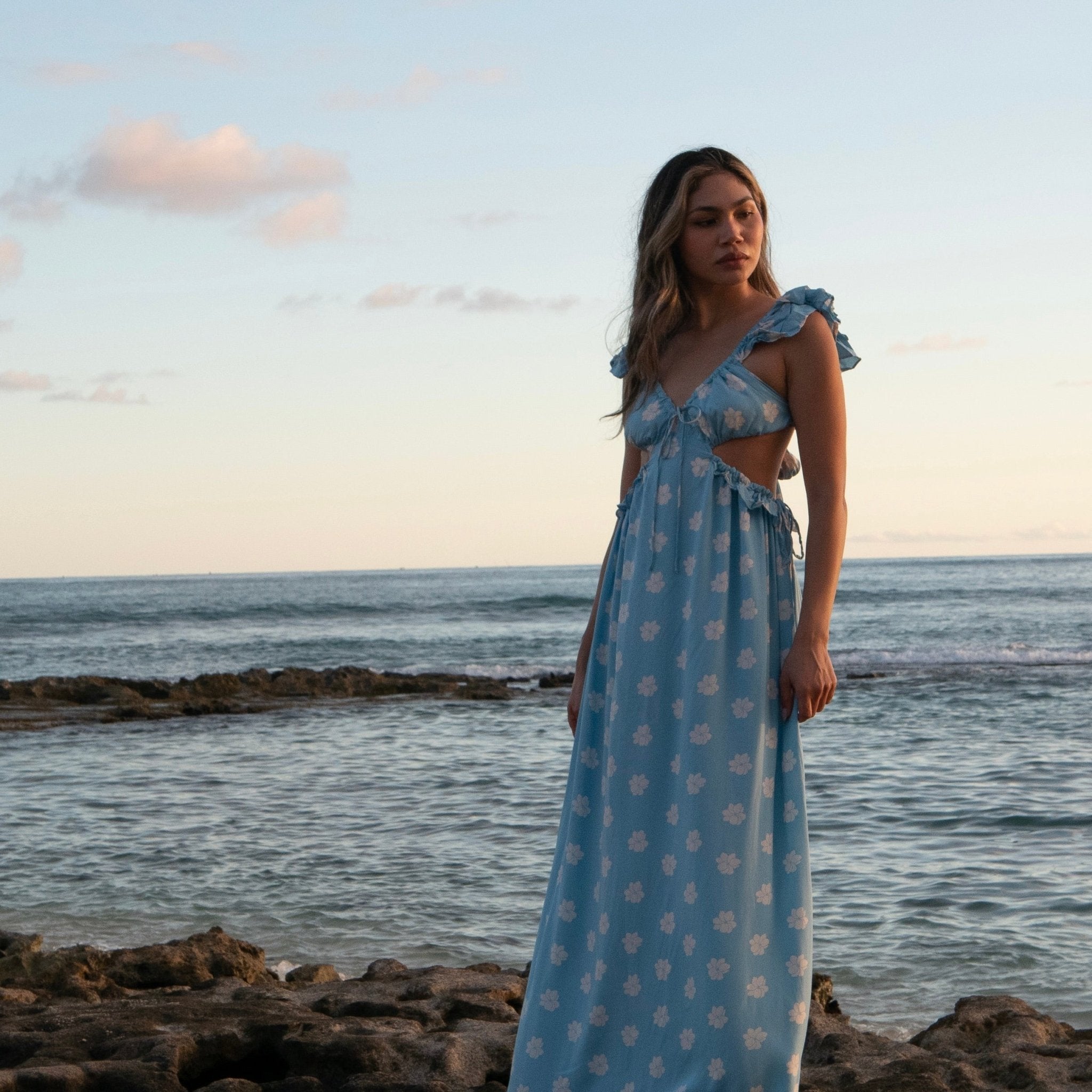 Bali Dress | Women's Periwinkle Gardenia Maxi - Sweet Sweet Honey Hawaii